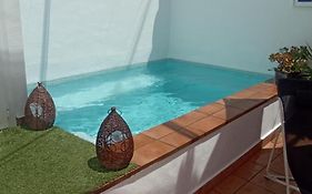 Casa Las Tinajas